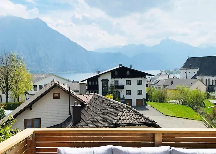 Traum Panorama Mit Berg & Seeblick Altmünster